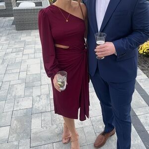 Women’s One Shoulder Burgundy Dress